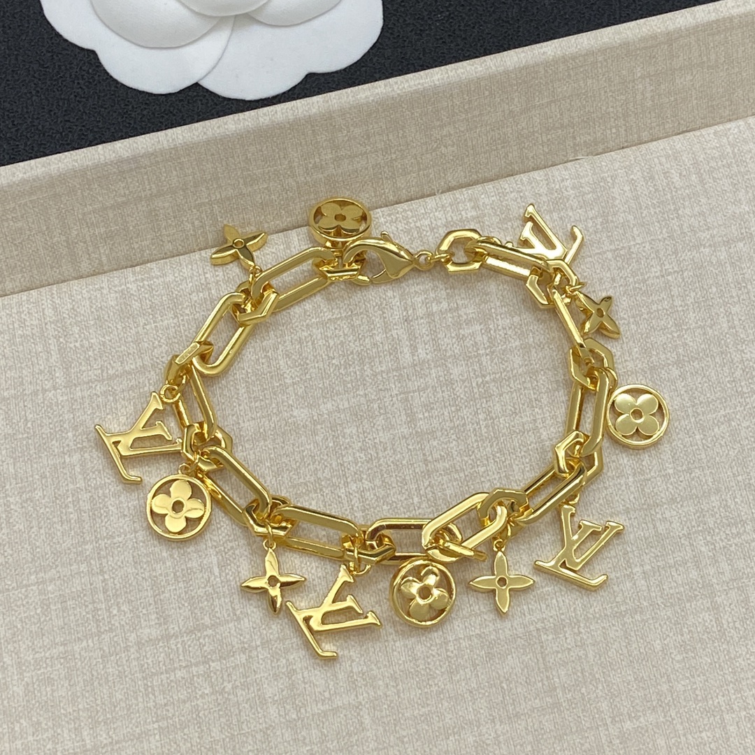 TOP Louis Vuitton LV Bracelet - 2 Colour