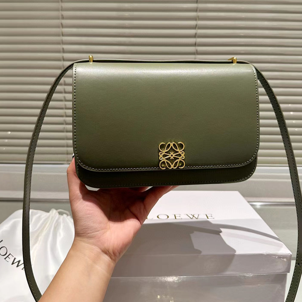 Loewe Goya Cowhide Shoulder Bag(Replica)