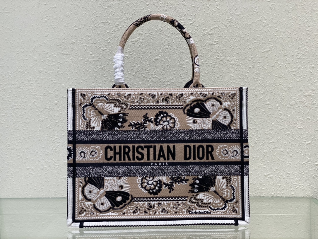 TOP Christian Dior Butterfly Embroidery Pattern Tote Handbags 36cm/41cm - 2 Sizes