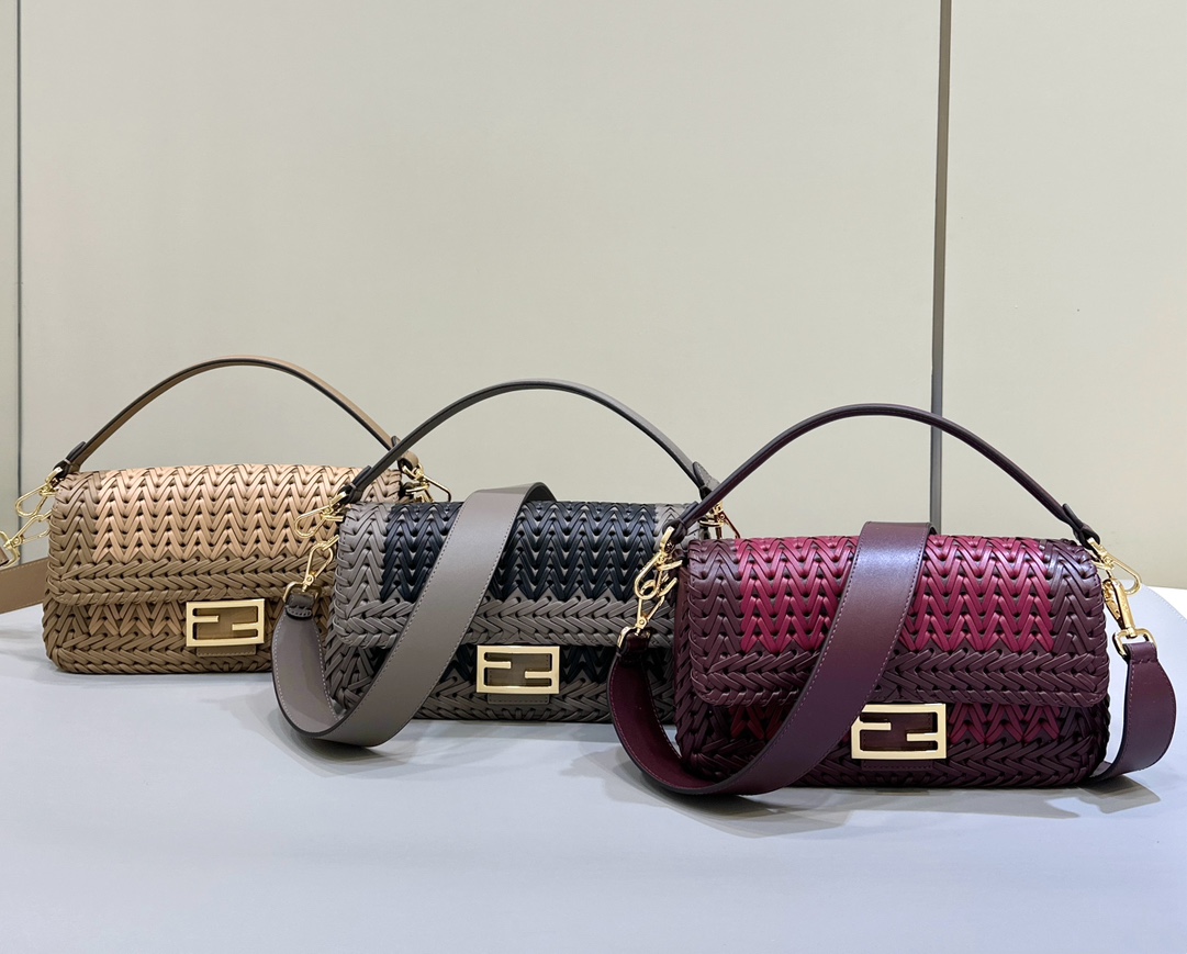 TOP FENDI Calfskin Material Hand Woven Baguette Bags 27×6.5×15cm - 3 Colors - GHW