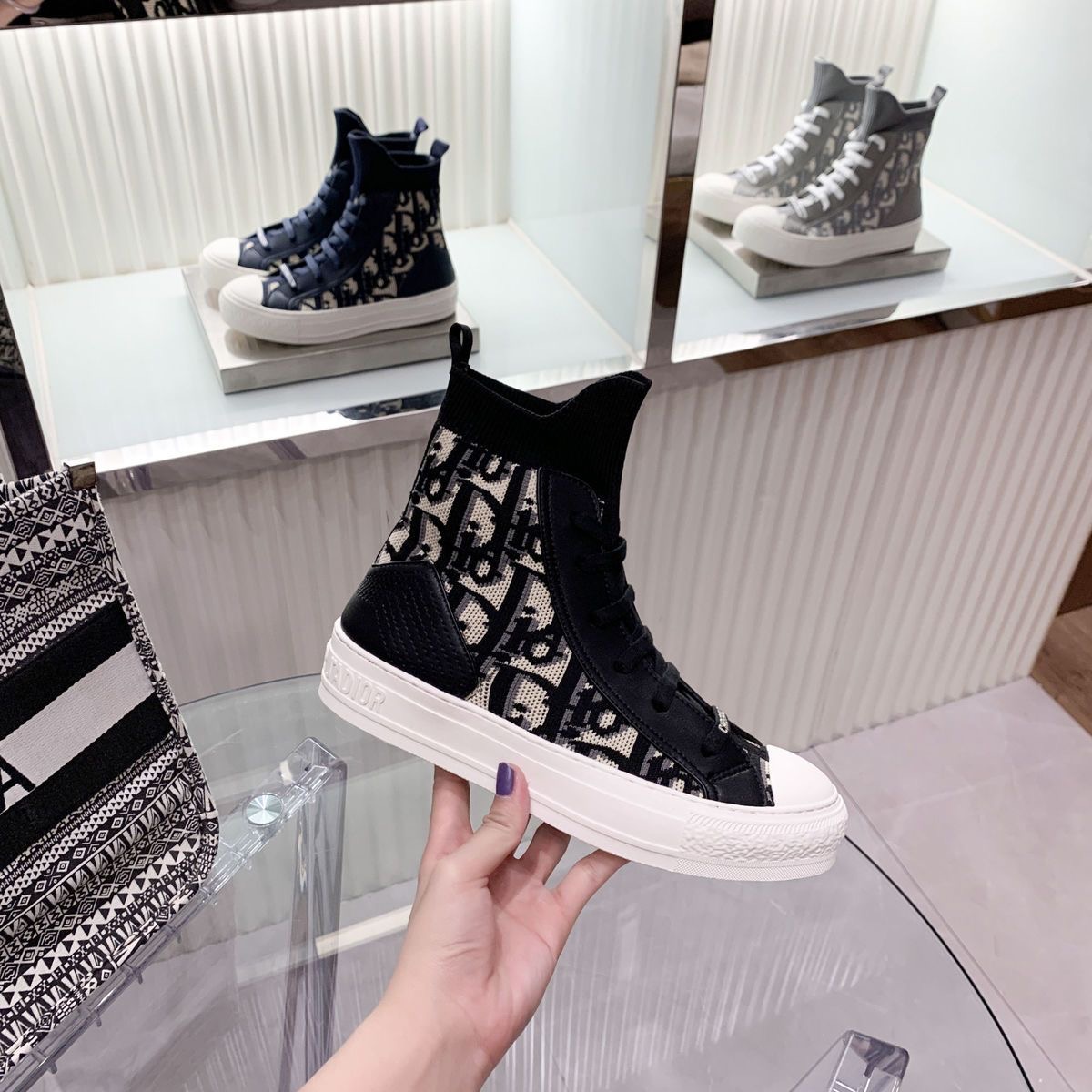 TOP Christian Dior High Top Sneakers-3 Colors