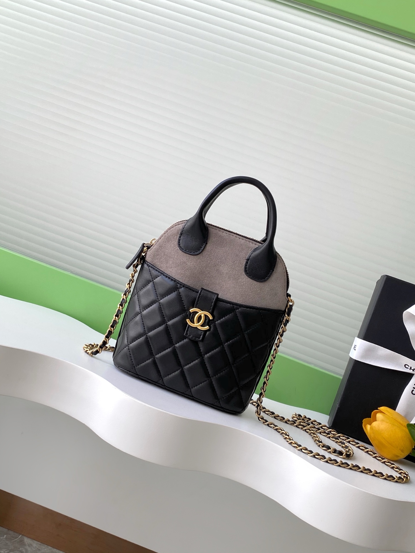 TOP CHANEL Shell Bag 18-17-6 cm - 3 Colors