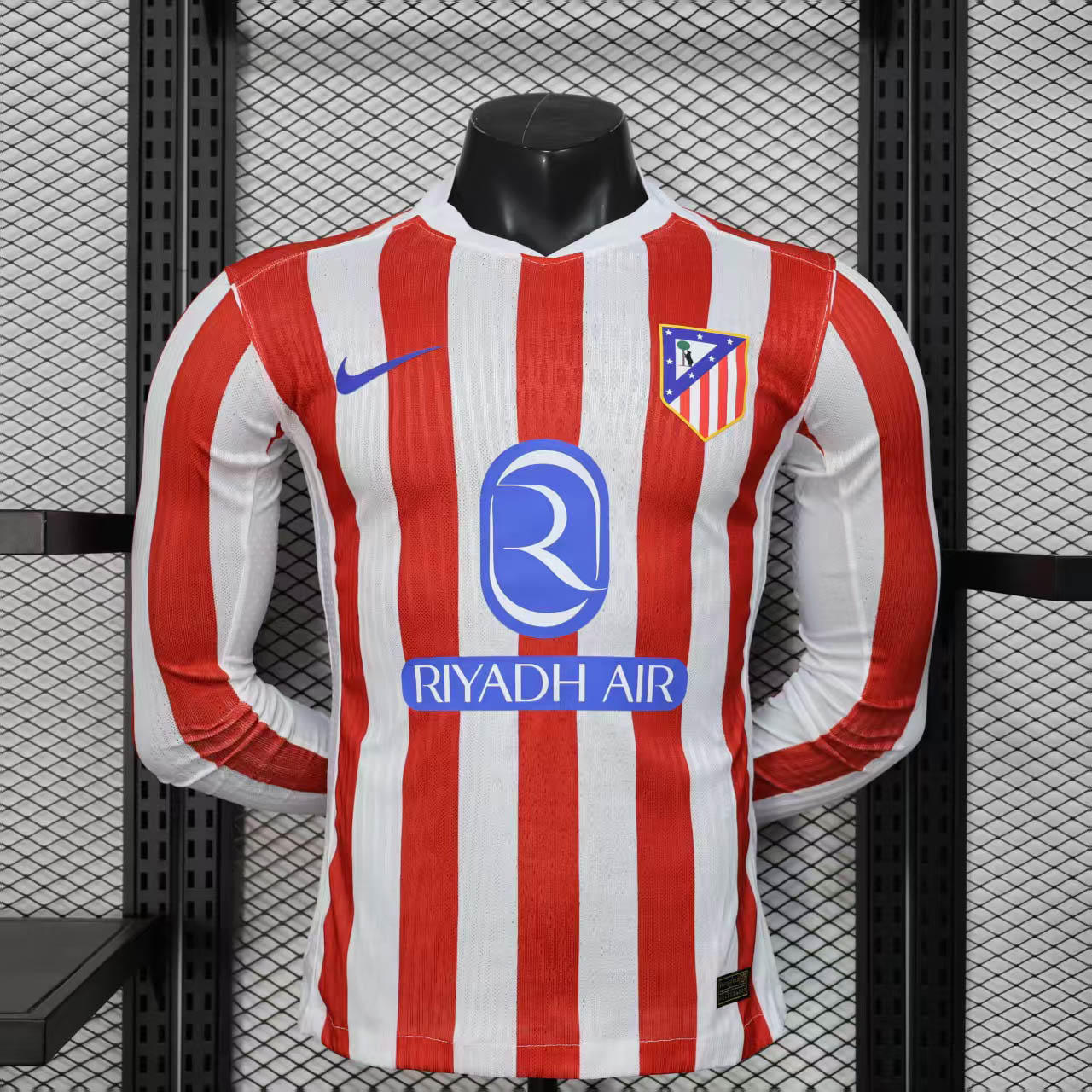 2025/2026 Player Version Long Sleeve Atletico Madrid Home Football Shirt 1:1 Thai Quality