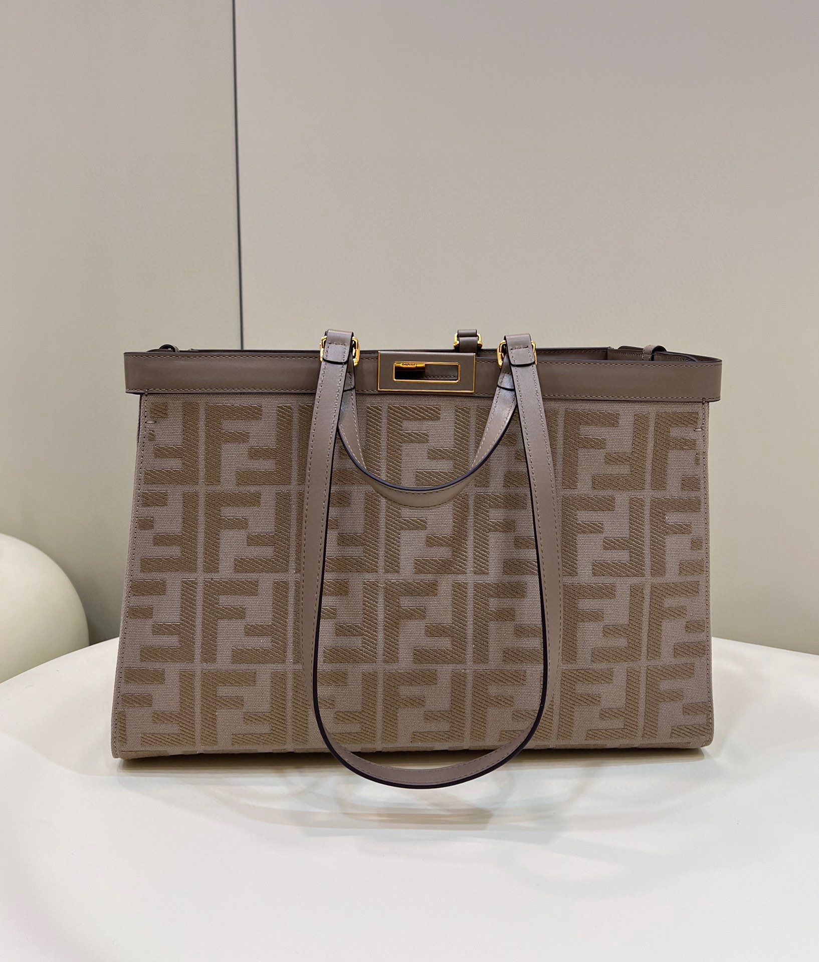 TOP FENDI FENDI D-Lite Large Bag - Brown