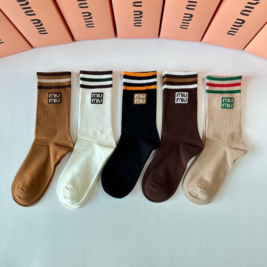TOP Miu Miu Socks - 5 Pieces as a Set