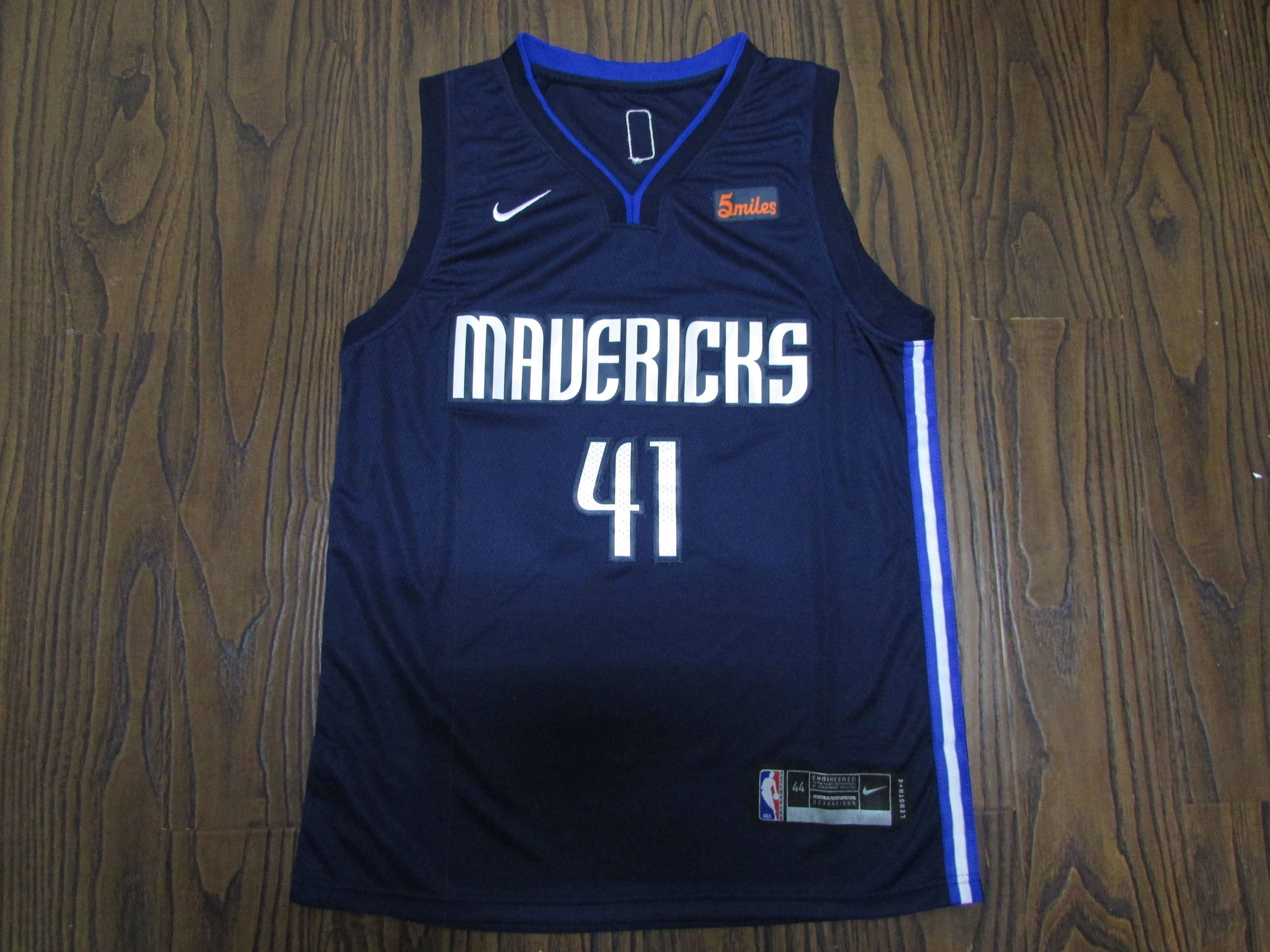 Dirk Nowtzki Dallas Mavericks Jersey