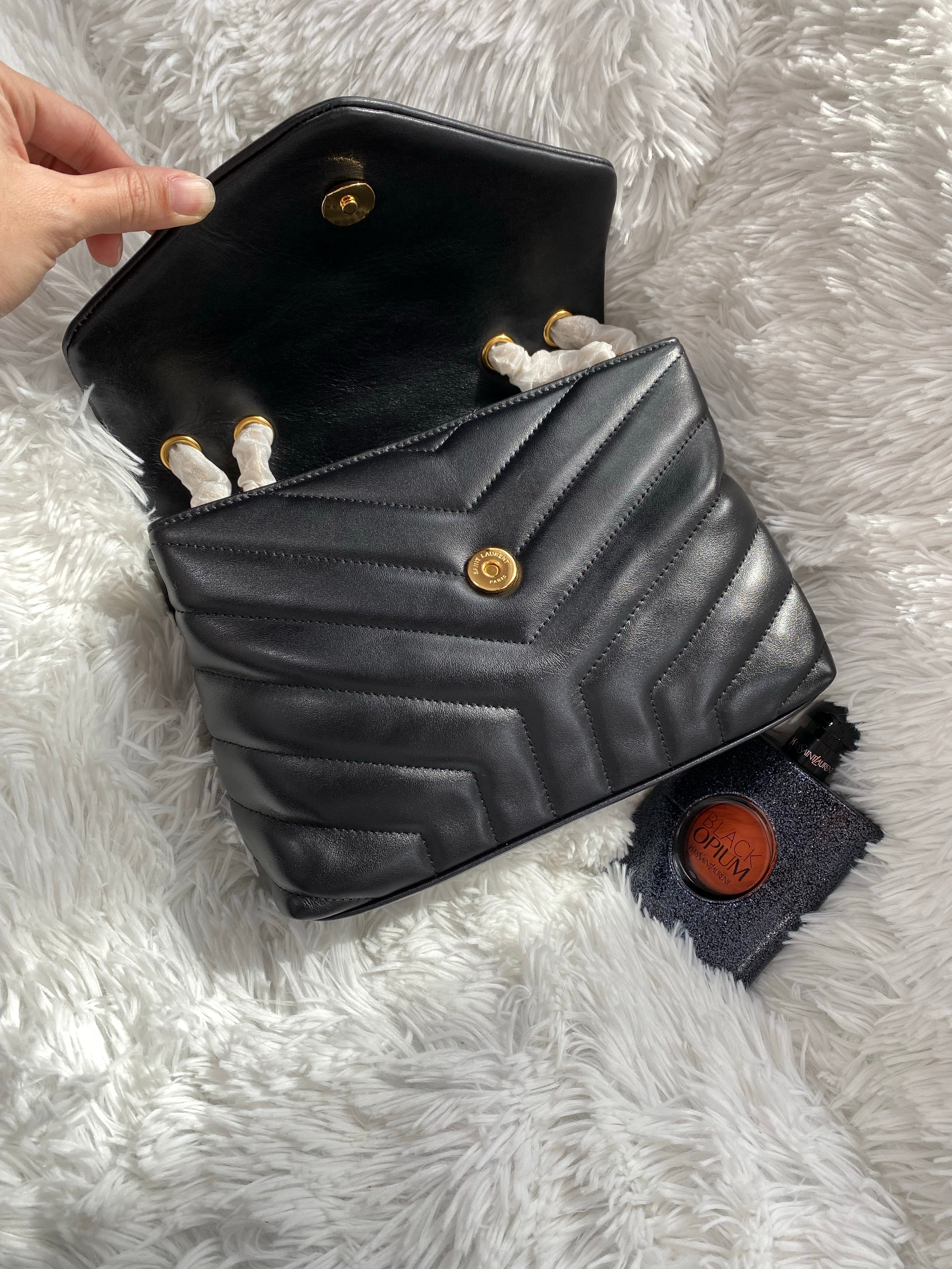 TOP Yves Saint Laurent YSL LouLou Medium Bag 25cm - Black With GHW