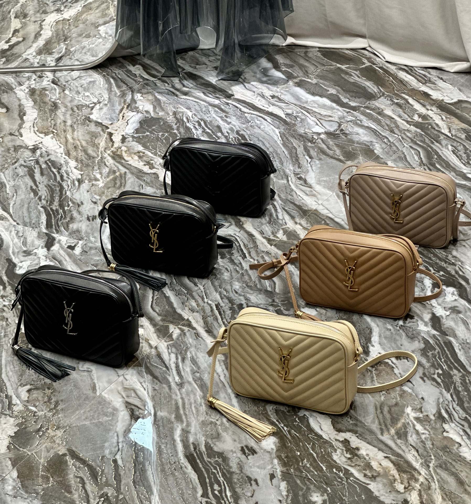 TOP Yves Saint Laurent YSL Cowhide Tassel Lou Camera Bags 23x16x6cm - 6 Colors