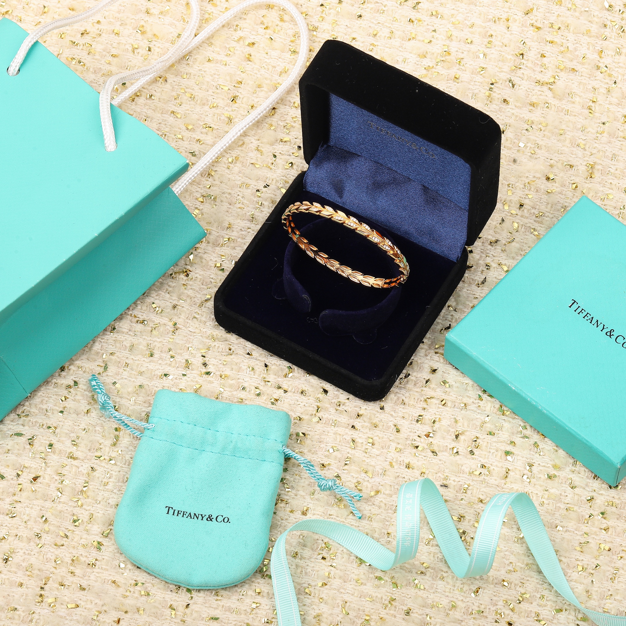 TOP Tiffany & Co. Bracelet - Gold