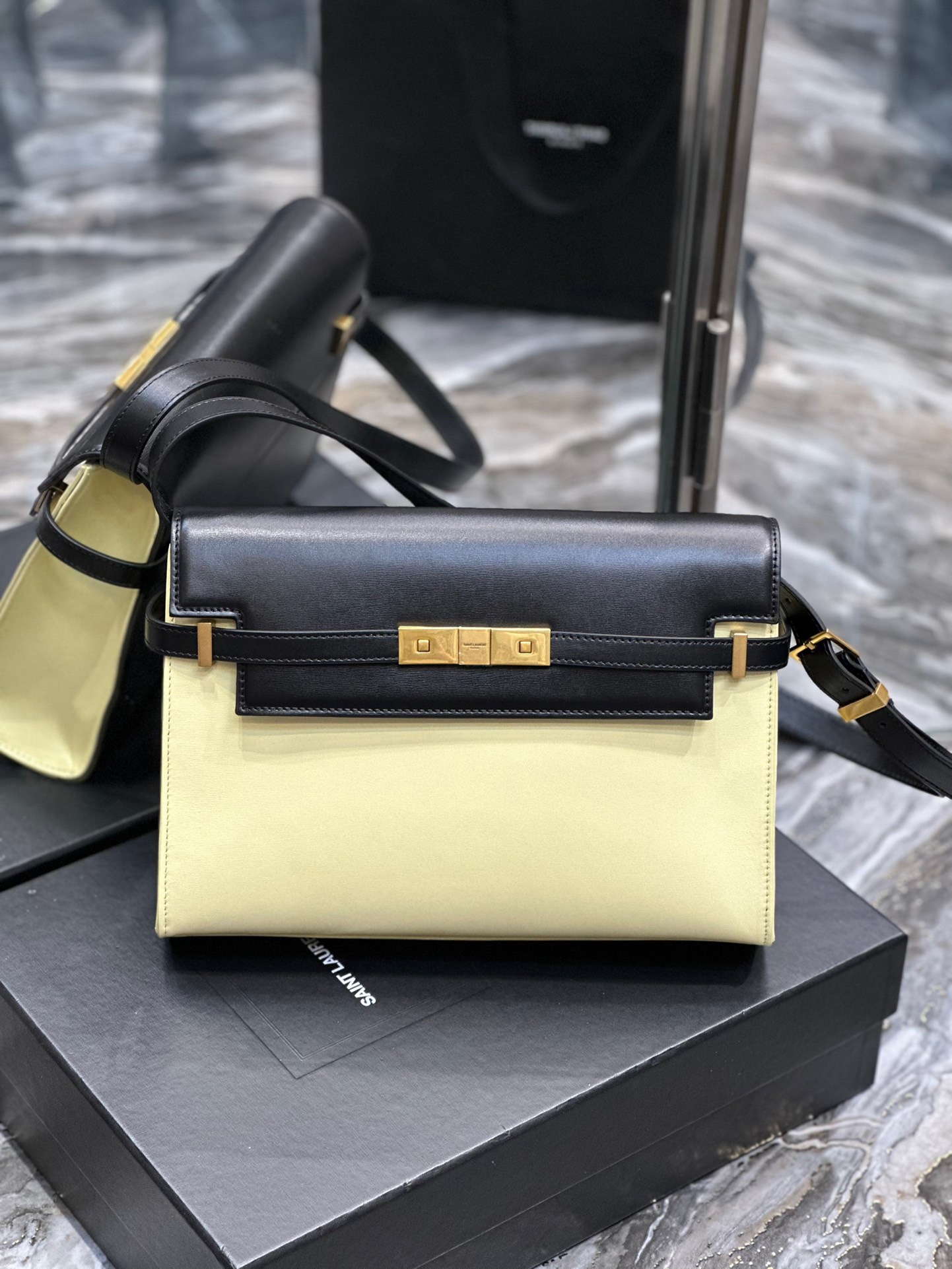 TOP Yves Saint Laurent YSL Manhattan Gold Buckle Bag - Black & Beige