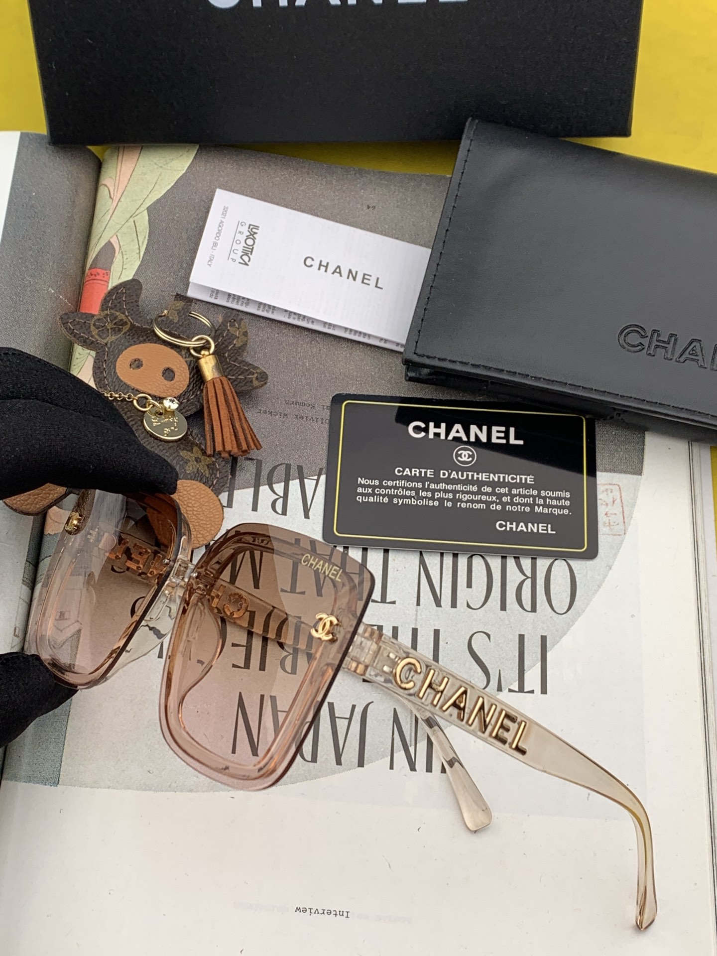 TOP CHANEL Sunglasses - 3 Color