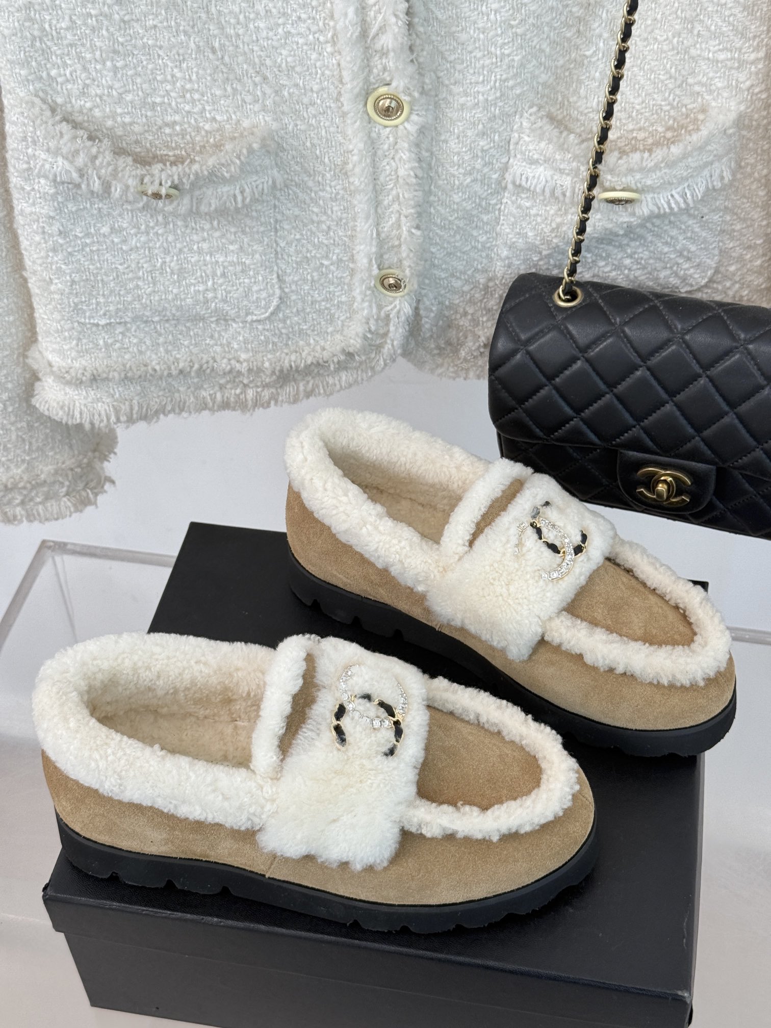 TOP CHANEL CC Furry Loafers with Lambskin Lining - 2 Colors