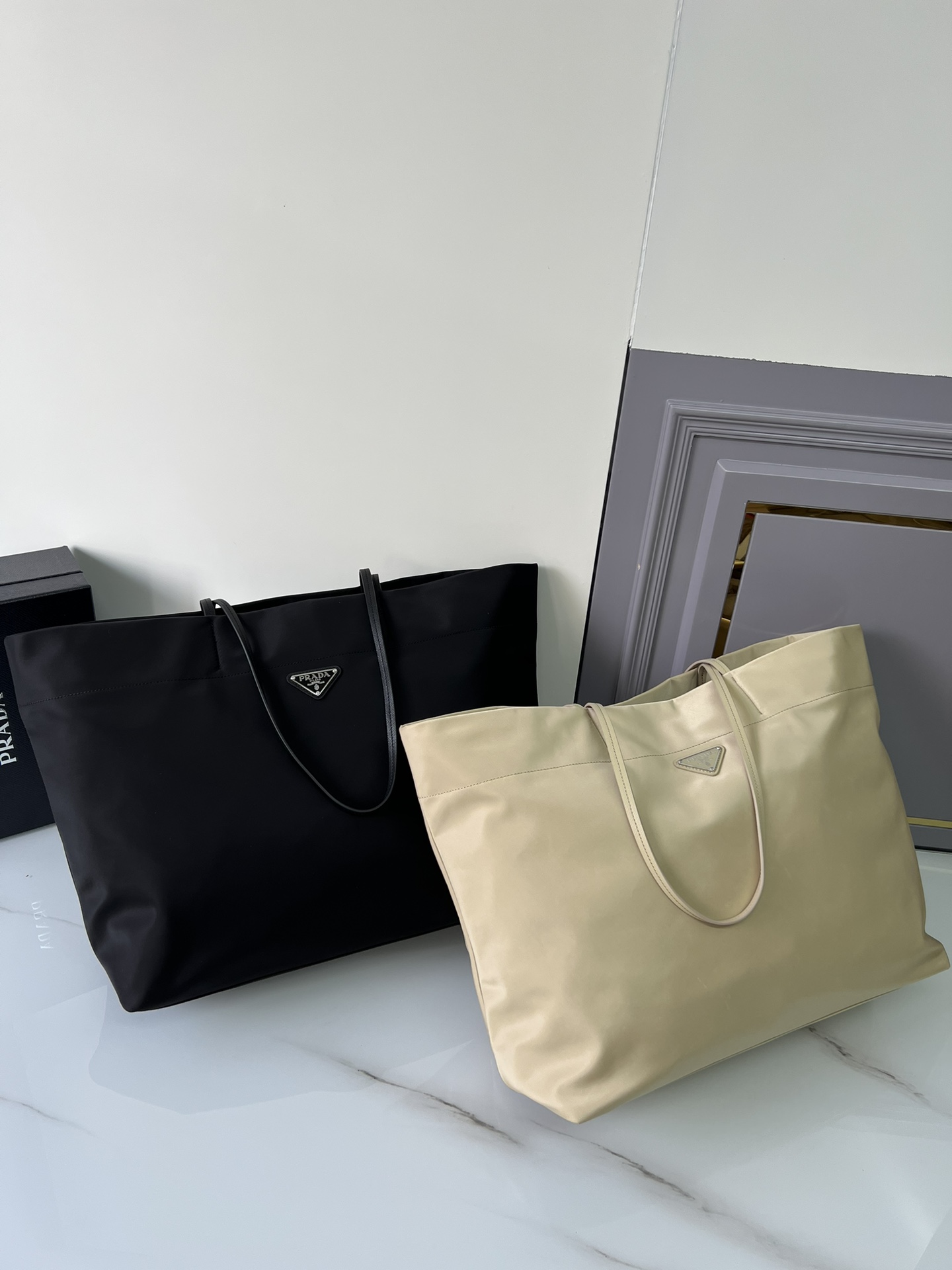 TOP PRADA Nylon Tote Bag 40x34x16cm - 2 Color