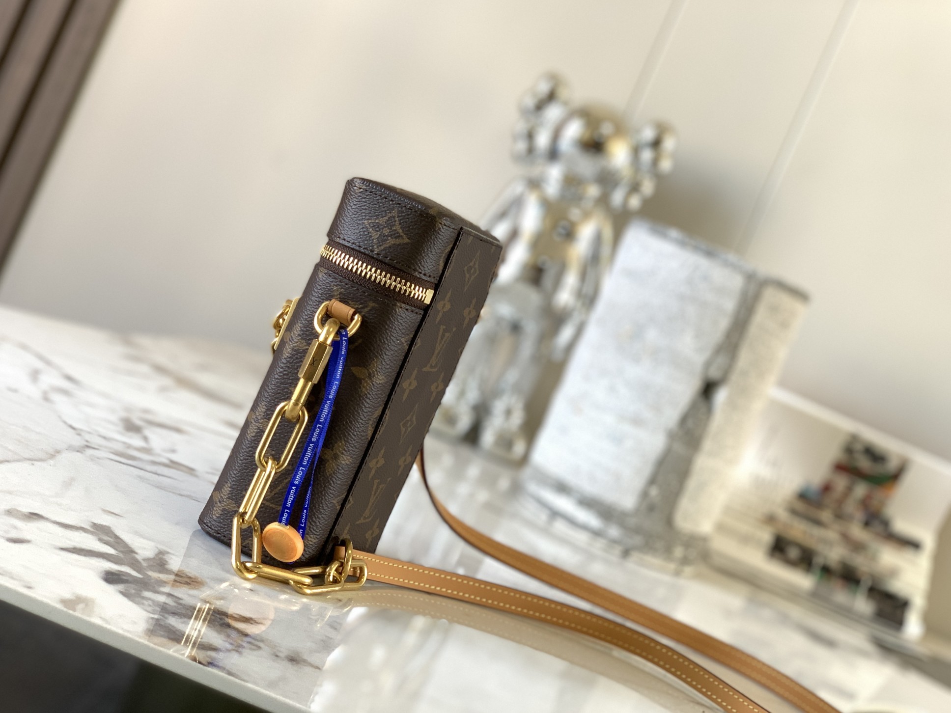 TOP Louis Vuitton LV Phone Box Monogram Bag 10.5 x 17.0 x 5.0 cm - Brown