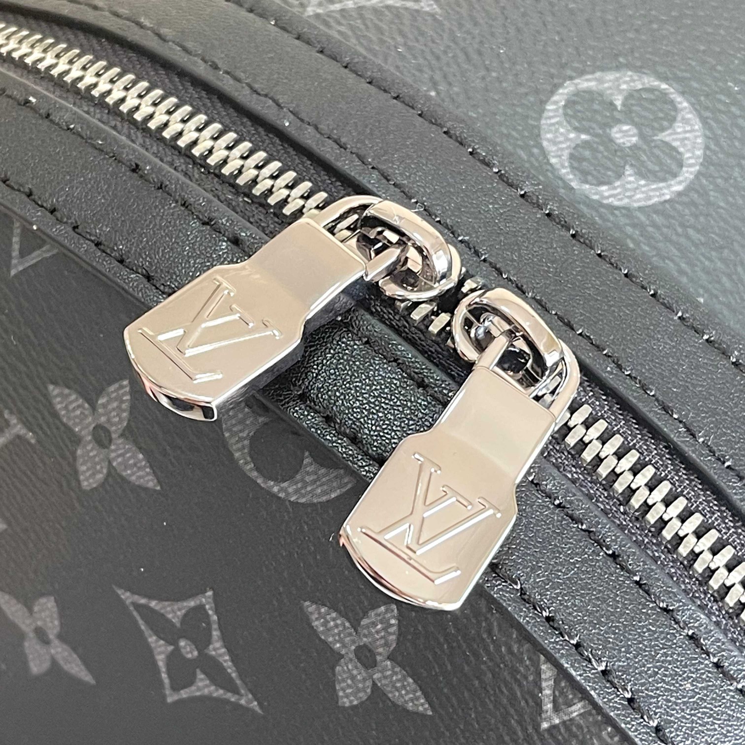 TOP Louis Vuitton LV Discovery Backpack Monogram Eclipse 42x17x31cm - Black