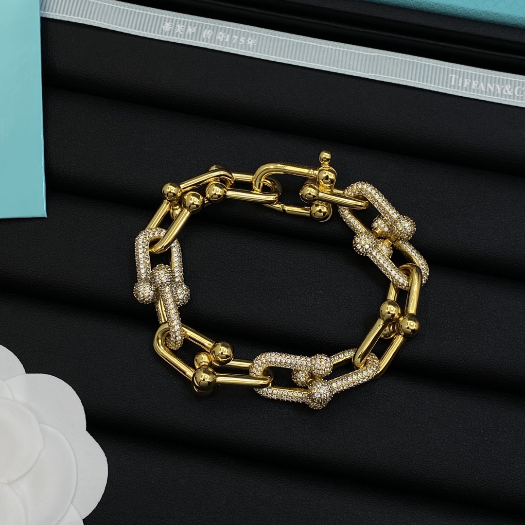 TOP Tiffany & Co. Lock Bracelet with Diamonds - 3 Color