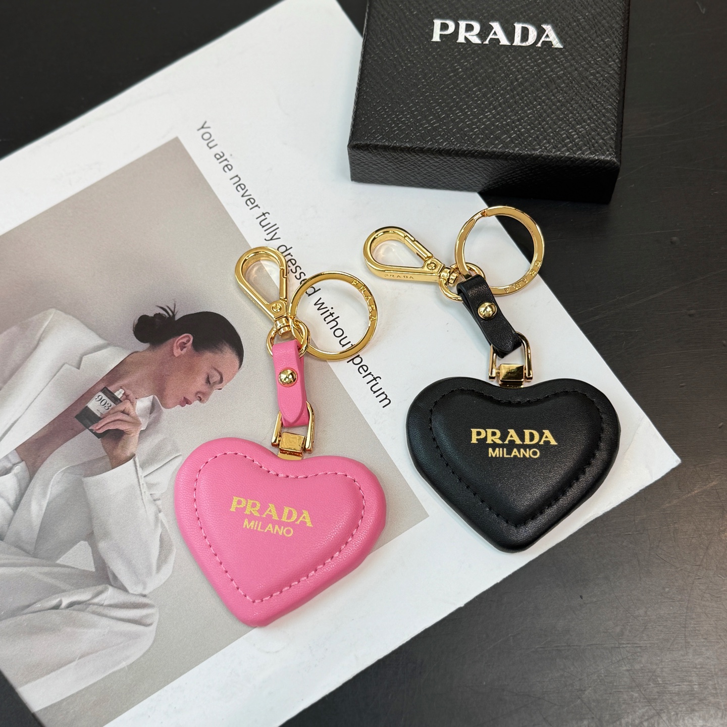 TOP PRADA Keychain - 2 Color