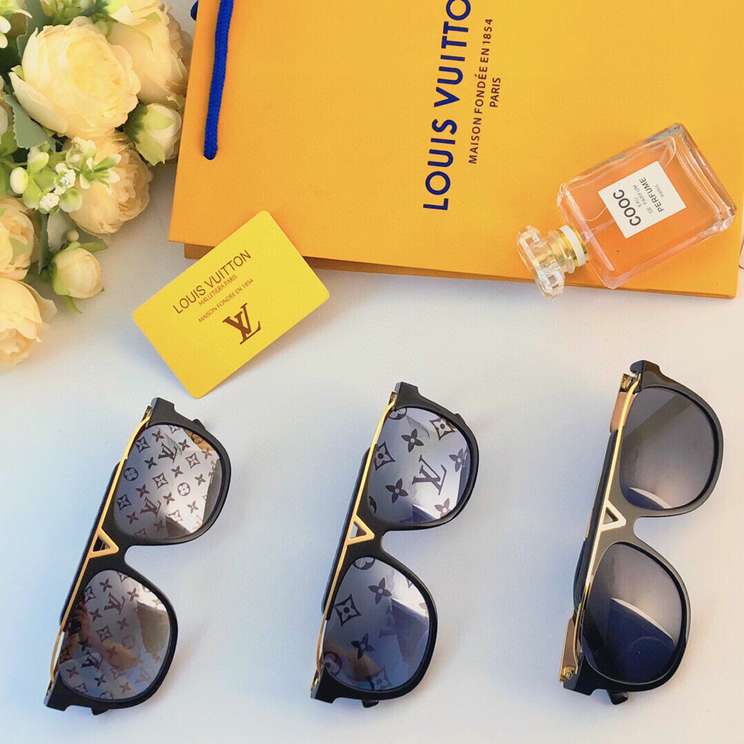 TOP Louis Vuitton LV Sunglasses - 3 Colors
