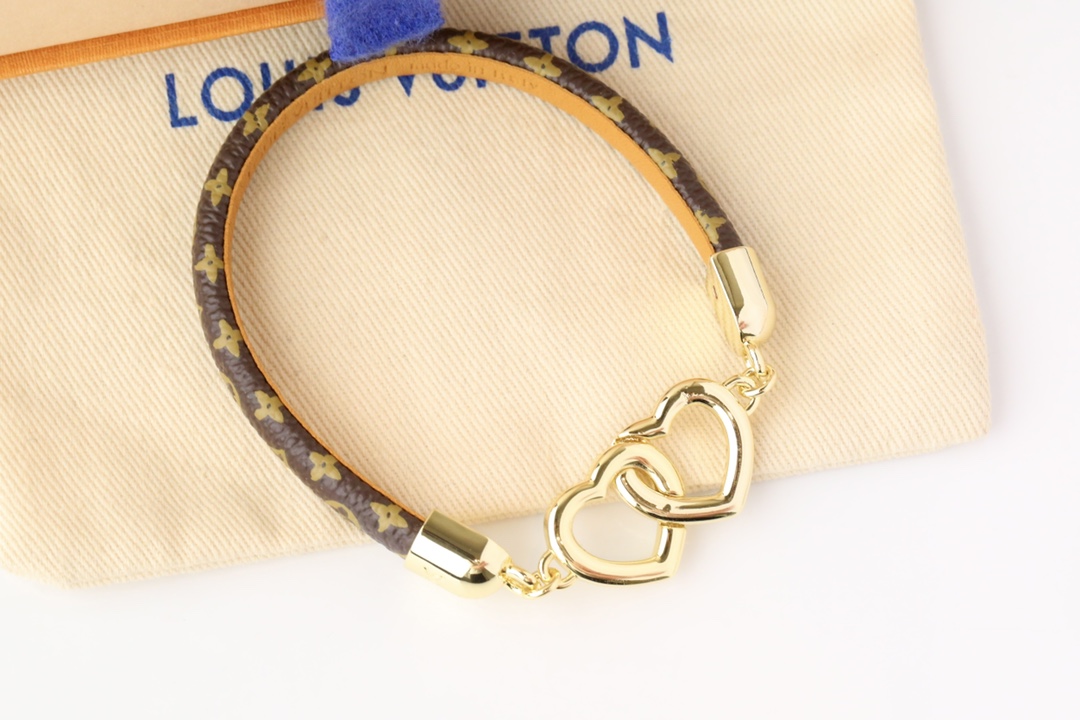 TOP Louis Vuitton LV Monogram Leather with Double Love Buckle Thin Circle Bracelet