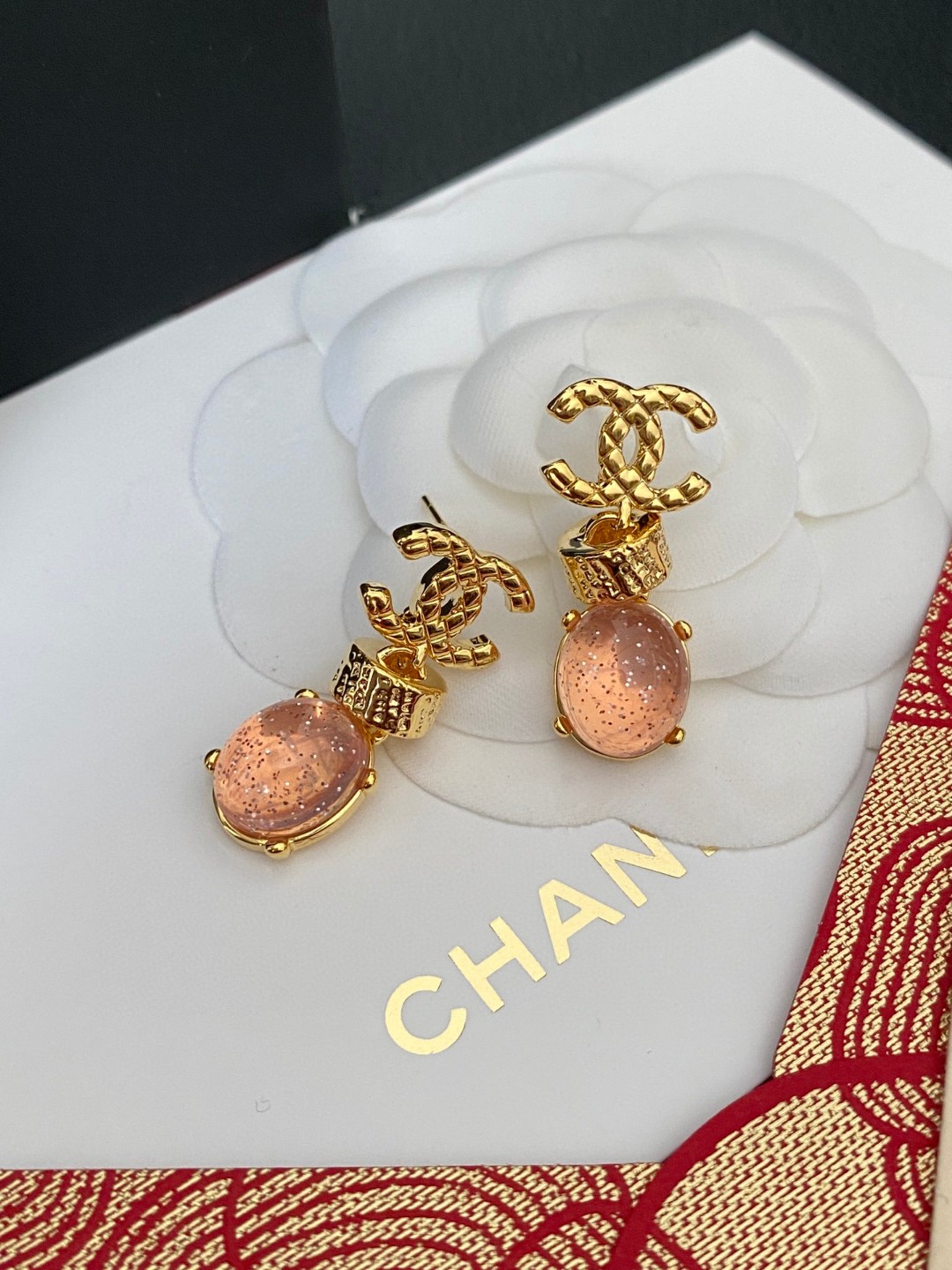 TOP CHANEL Earrings - Gold&Pink