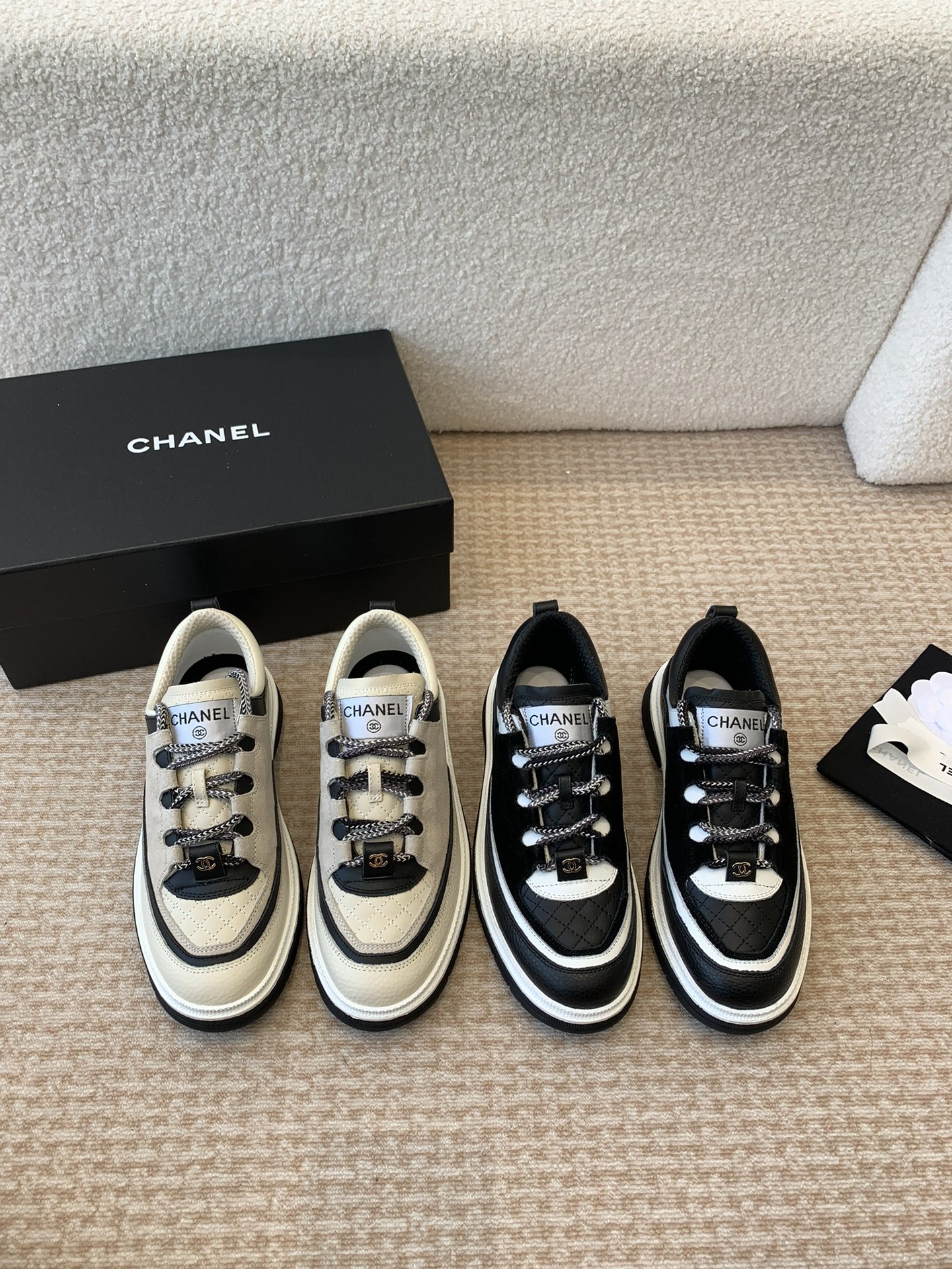 TOP CHANEL CC  24ss Sneakers - 2 Color