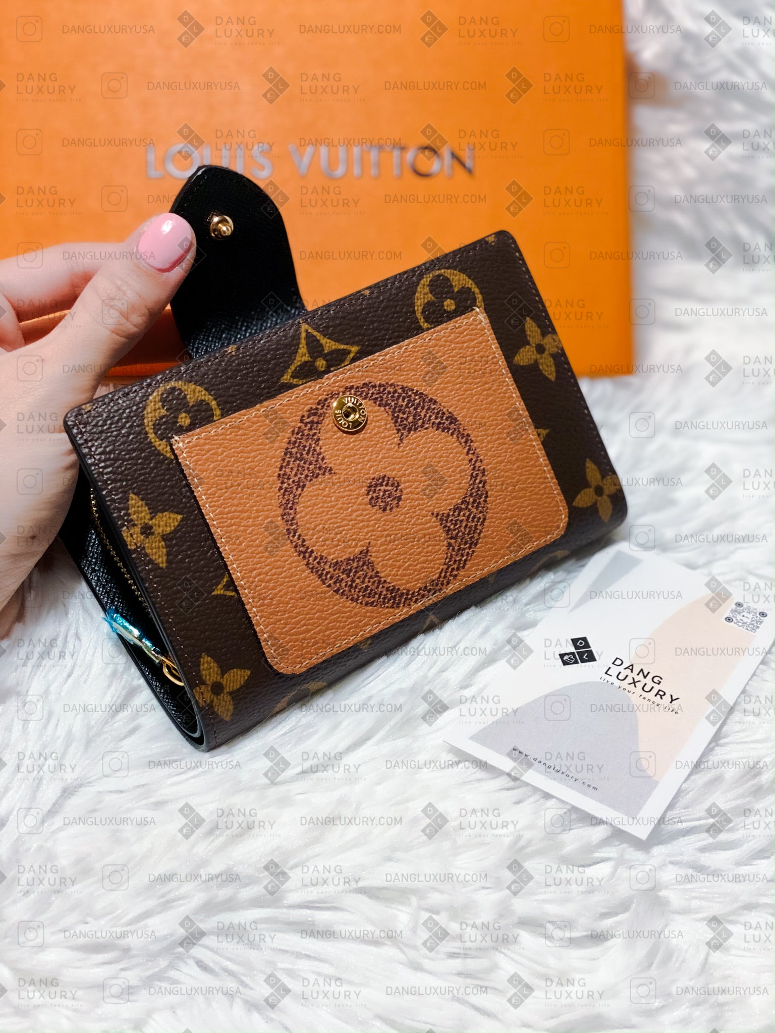 TOP Louis Vuitton LV LV Juliette Folding Wallet