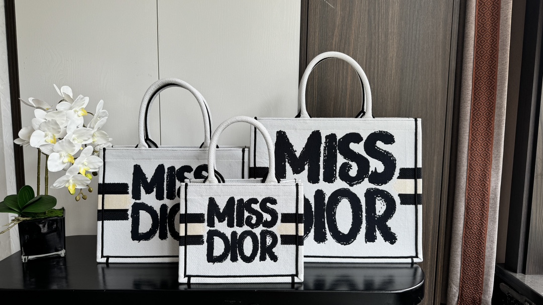 TOP Christian Dior  Book Tote Bags 26cm/36cm/42cm - 3 Sizes