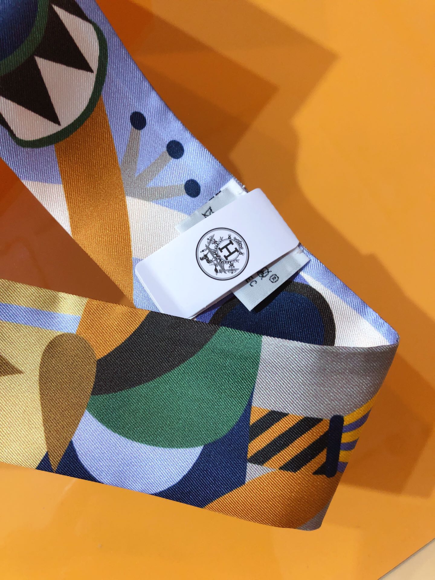 TOP HERMES Grand Parade Twilly Scarf 86 x 5 cm - 4 Colours