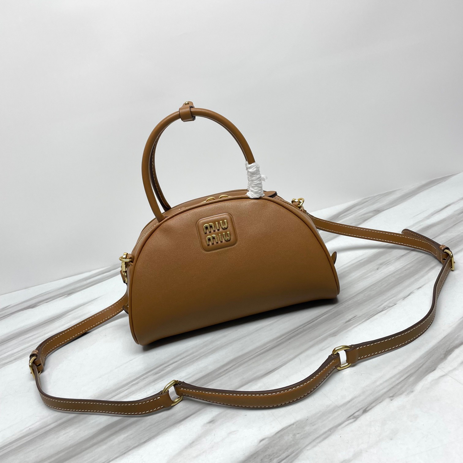 TOP Miu Miu Calfskin Handbag - 18X11.5X8CM/23X15X11CM