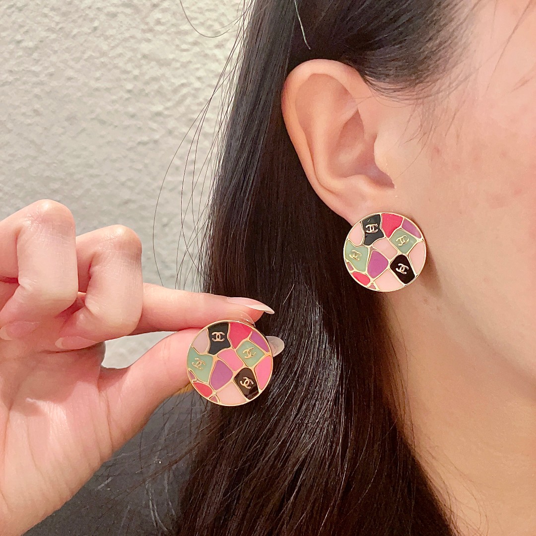 TOP CHANEL CC Earrings- Black and Pink