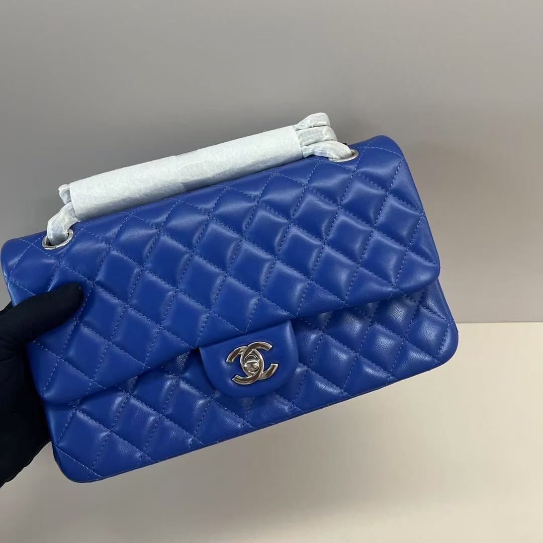 TOP CHANEL Classic Flap Bag  25cm – Dark Blue & SHW