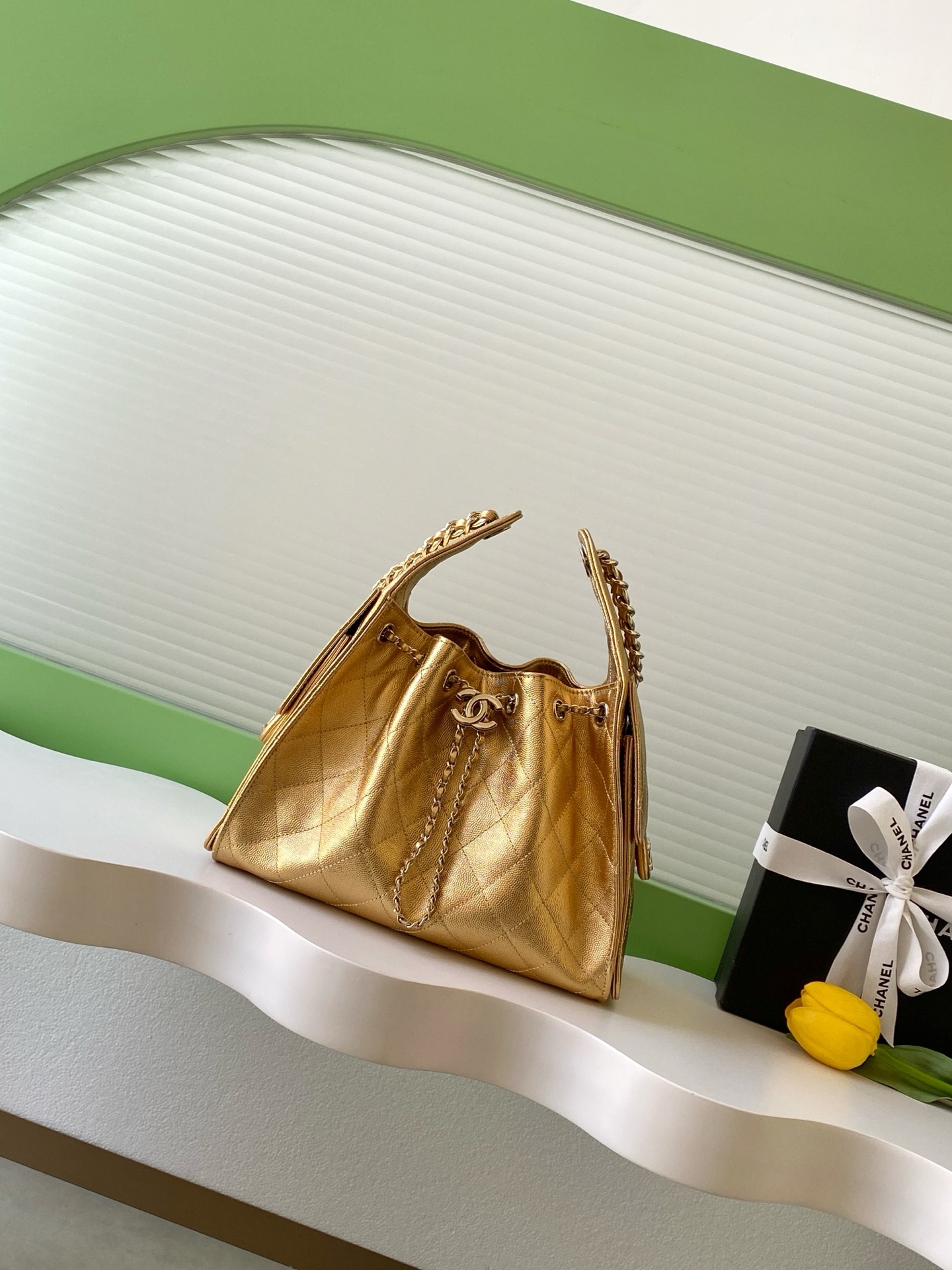 TOP CHANEL Hobo Shopping Bag 26x30x14cm/30x15x40cm - Gold