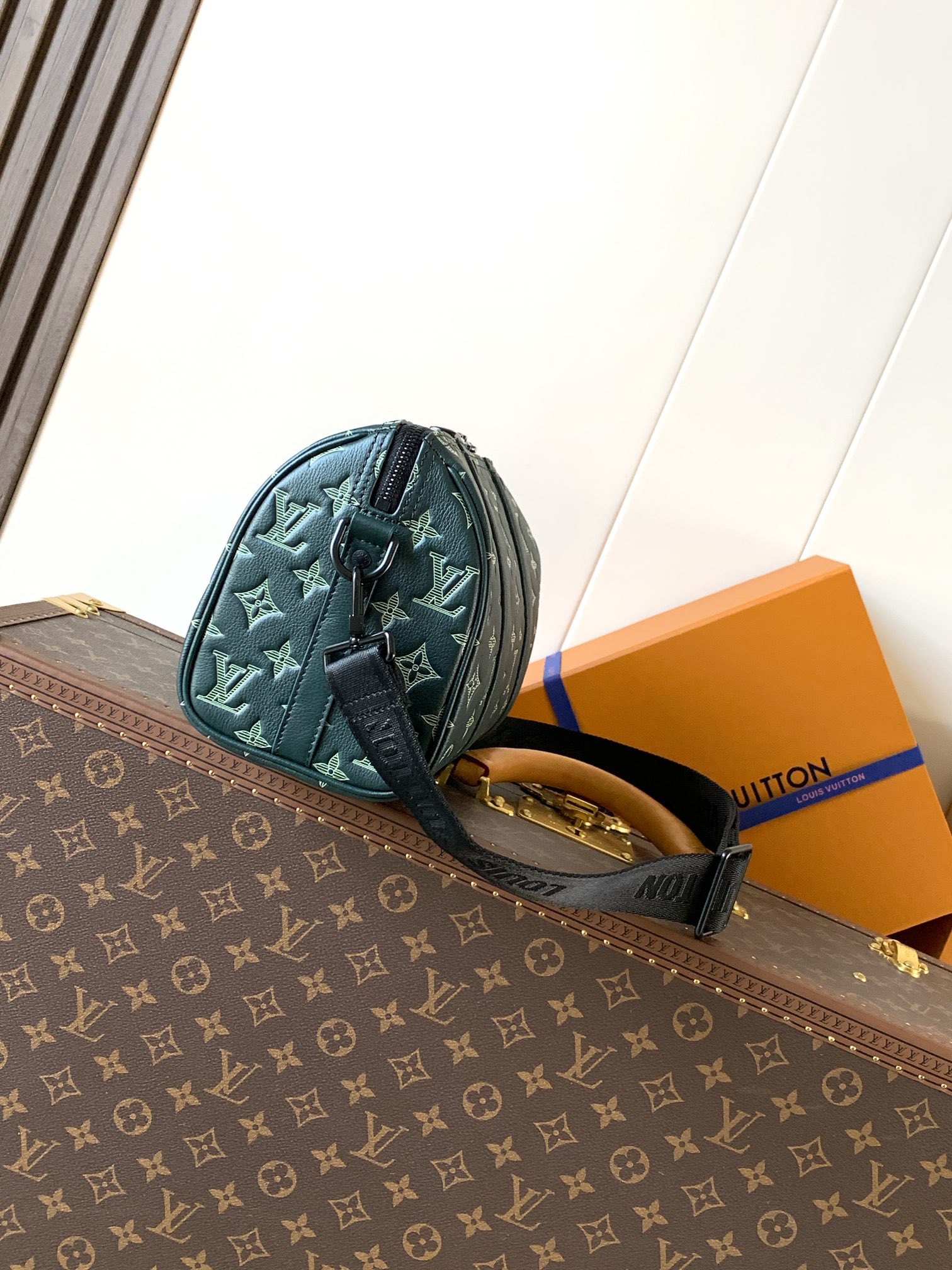 TOP Louis Vuitton LV City Keepall Handbag 27.5x16.5x15CM - Green