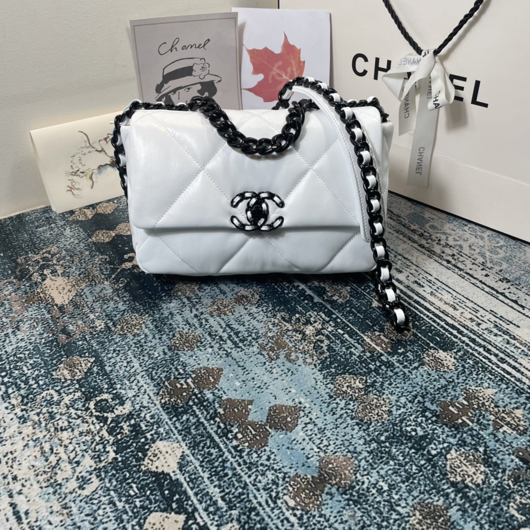 TOP CHANEL Lambskin 19 Bag 26x9x16cm - White&BHW