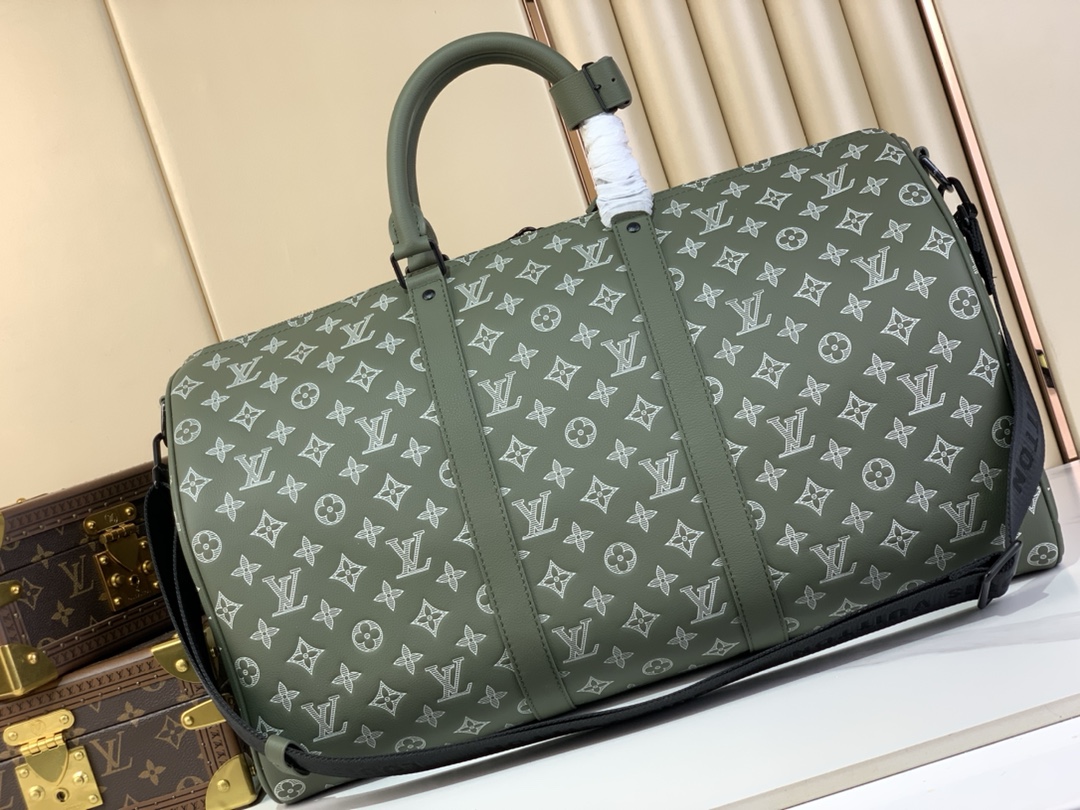 TOP Louis Vuitton LV Men's  Keepall Bandoulière 50 Bag 50x29x23cm - Green