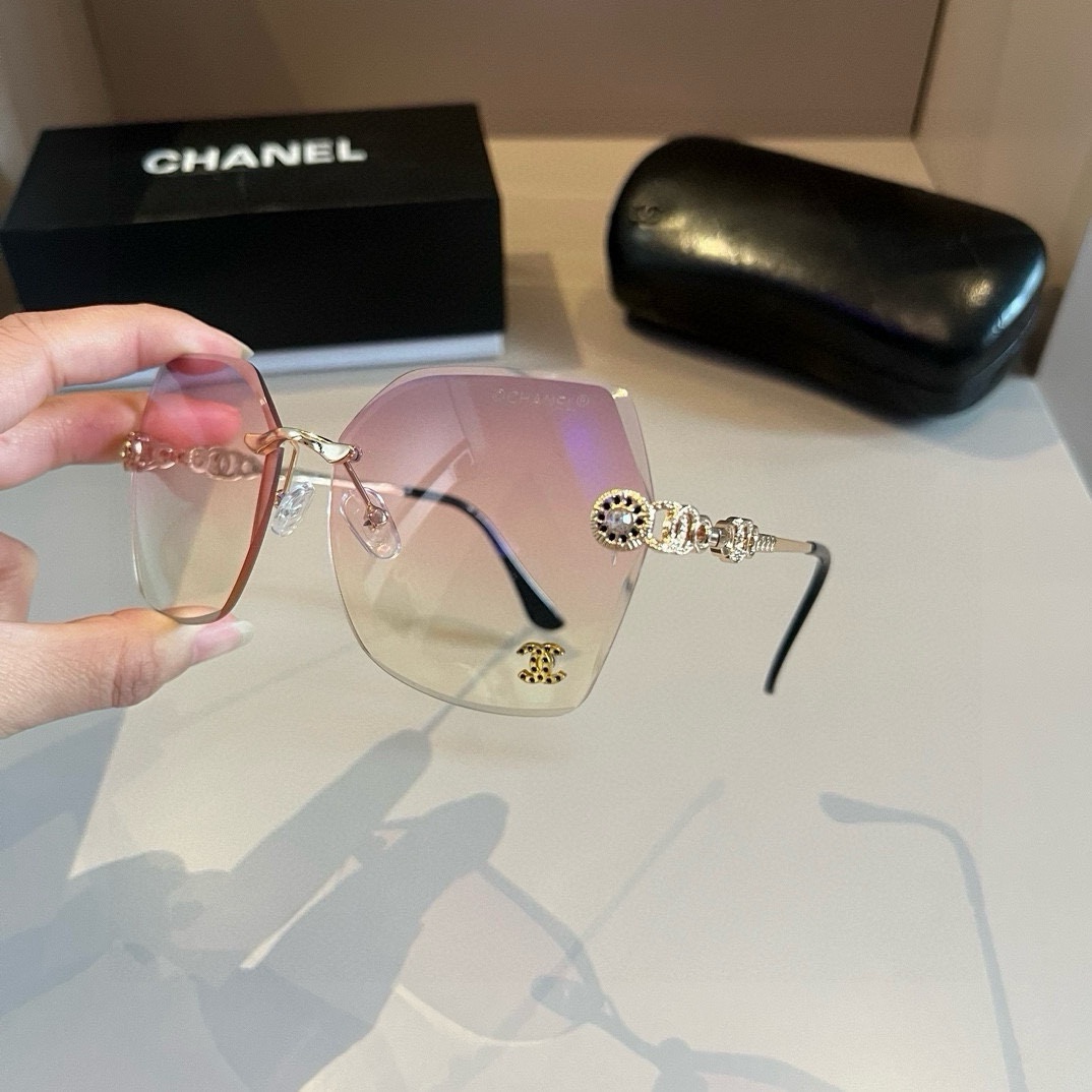 TOP CHANEL Sunglasses - 3 Color