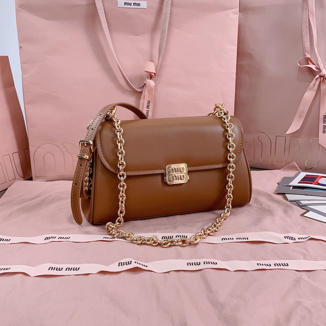 TOP Miu Miu Baguette Cowhide 24X13.5X9cm - 3 Colors