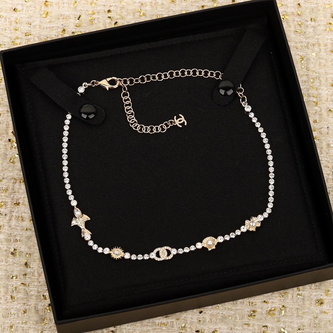 TOP CHANEL CC Necklace - Gold
