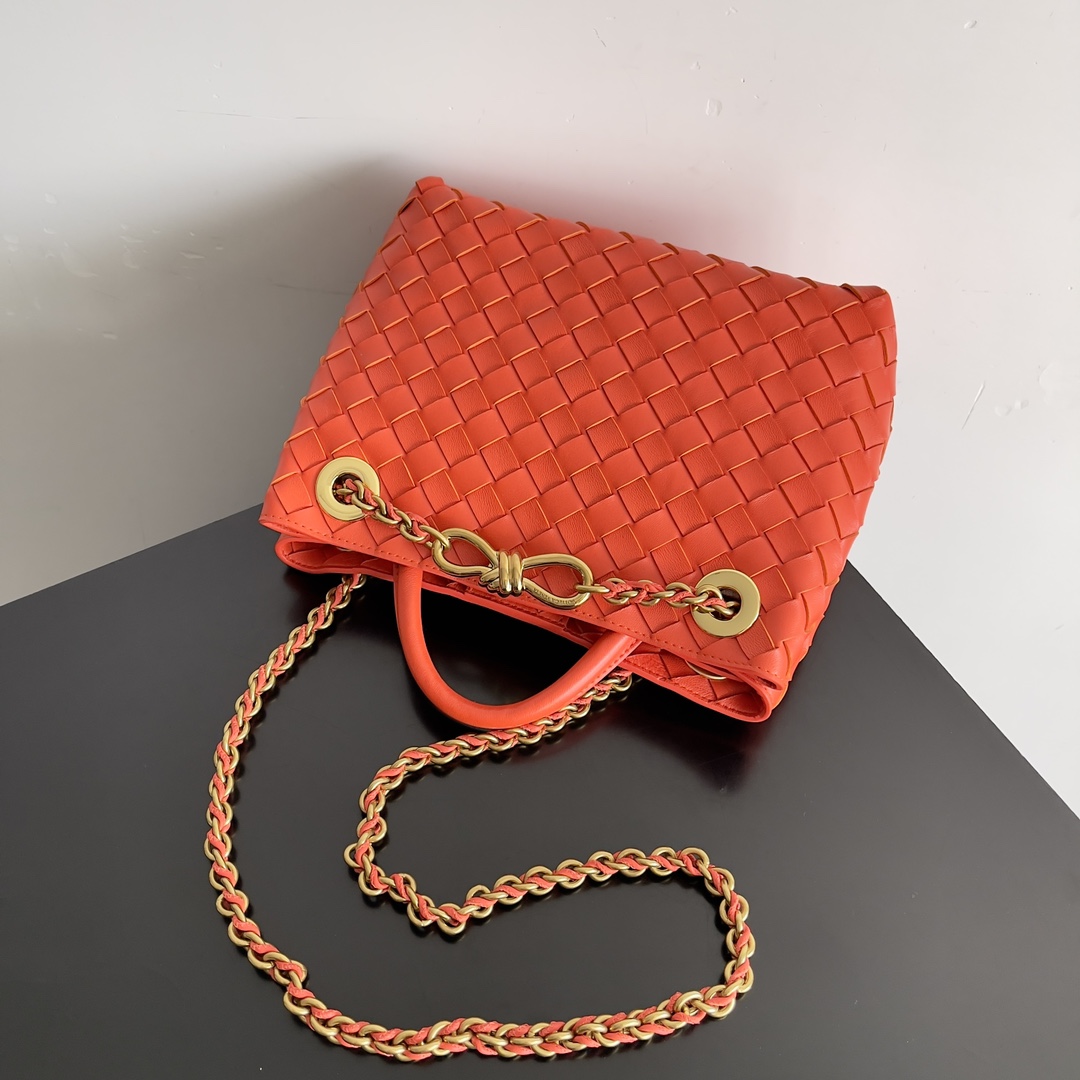 TOP Bottega Veneta BV Andiamo Bag 25x22x10.5cm - Orange