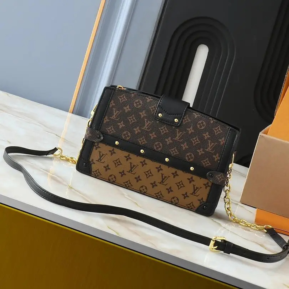 Louis Vuitton LV Trunk Clutch Box Bag Clutch Shoulder Crossbody Bag   (Replica)