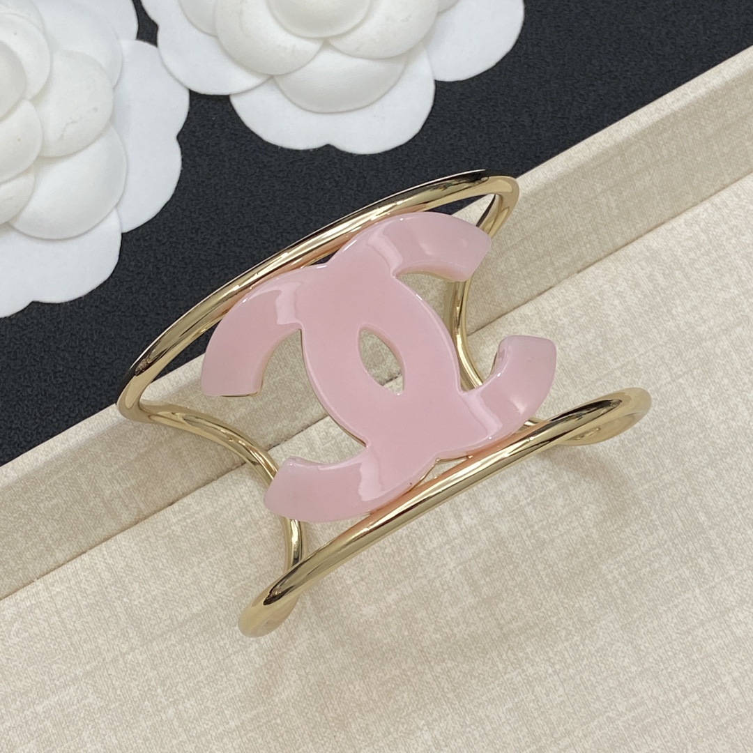 TOP CHANEL Bracelet - 2 Colors