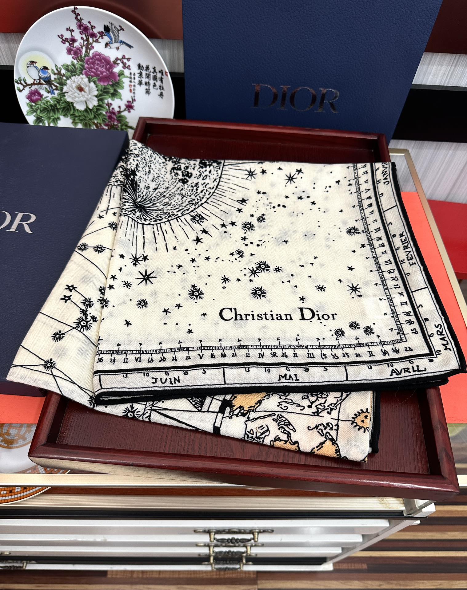 TOP Christian Dior Cashmere Scarf 140*140 cm- 2 Colors