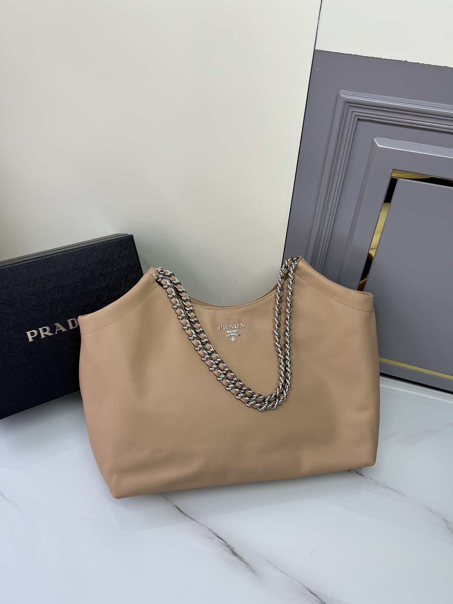 TOP PRADA Tote Bag Calfskin 39x29x19cm - 2 Color