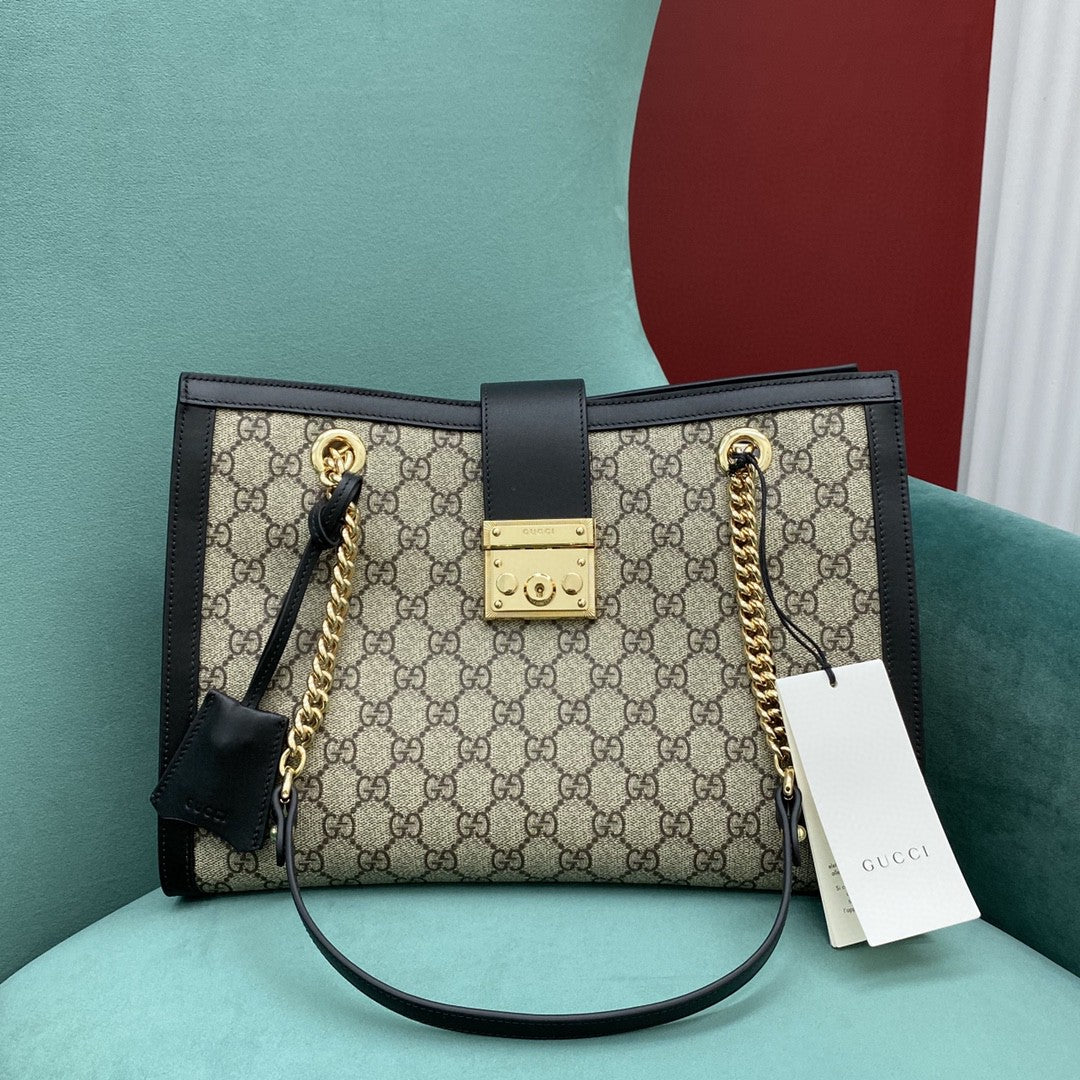 TOP GUCCI G*G Padlock Chain Small Tote - Black