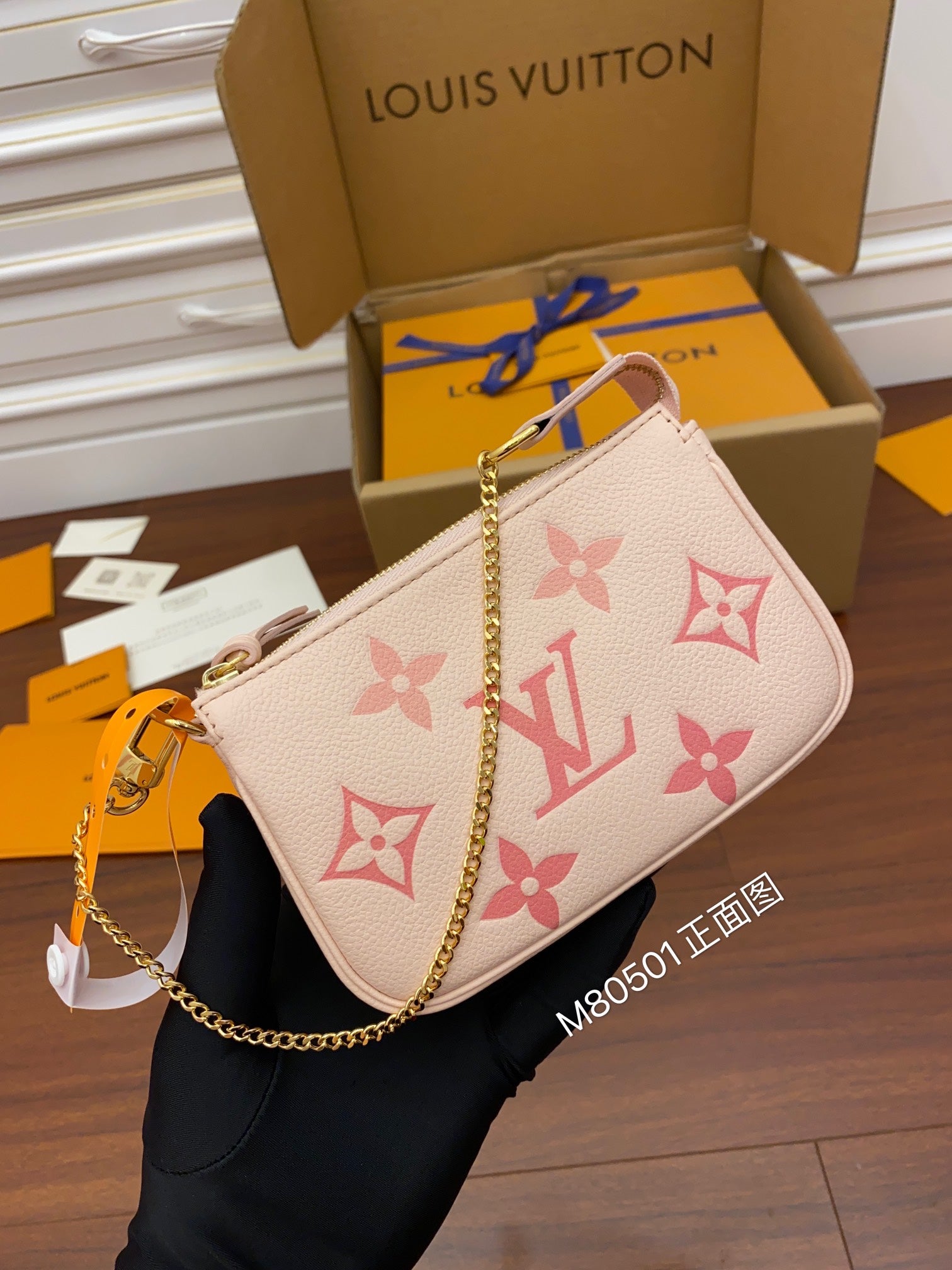 TOP Louis Vuitton LV Mini Pochette Accessories 21X12X3cm- Pink