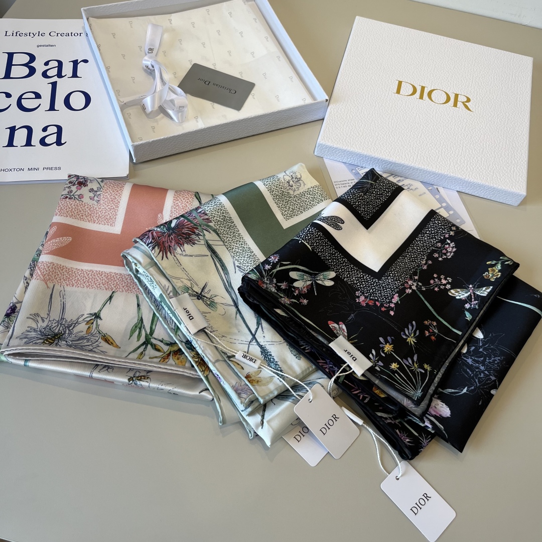 TOP Christian Dior Silk Scarf 90x90 cm - 3 Colors