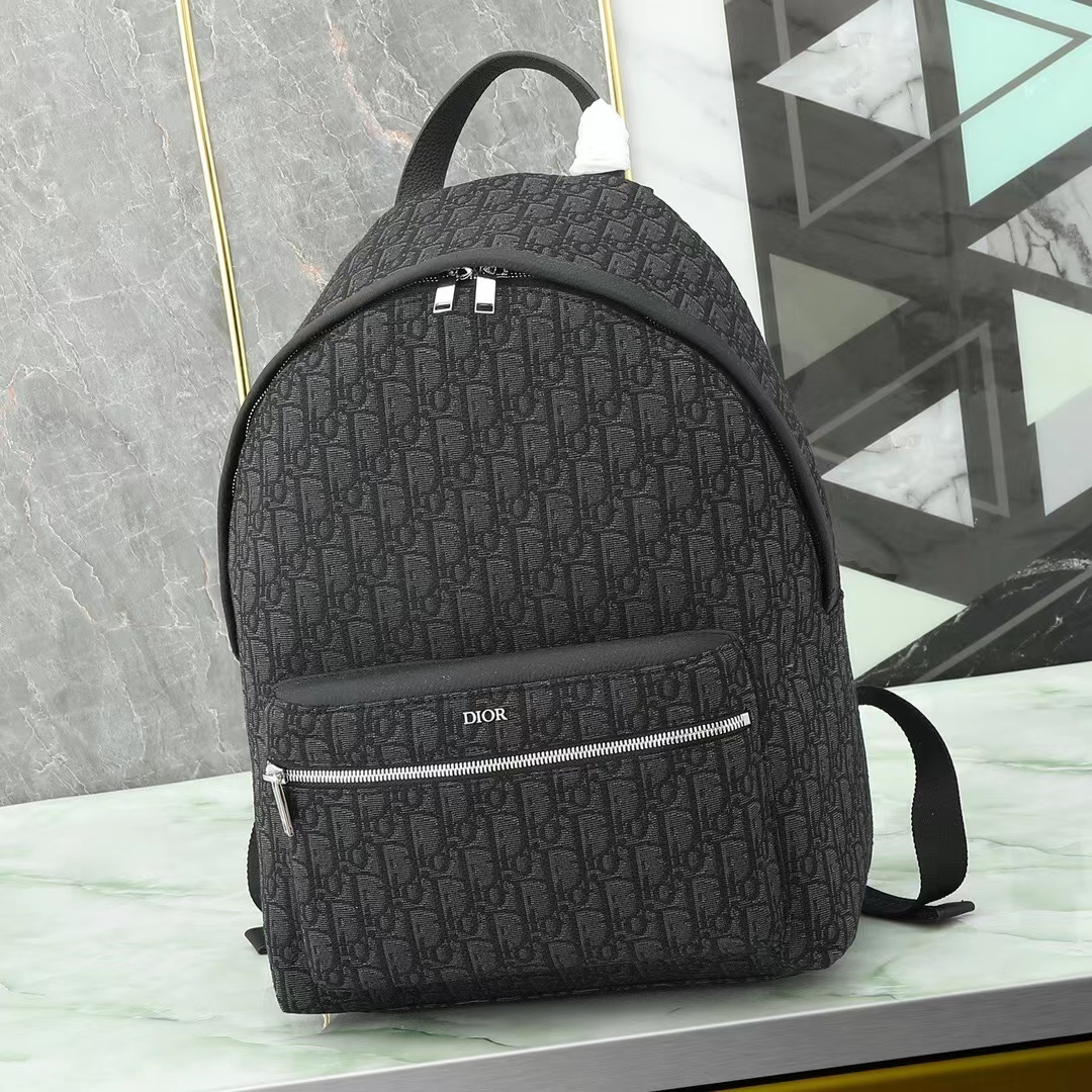 TOP Christian Dior Backpack 30×42×15CM - Black