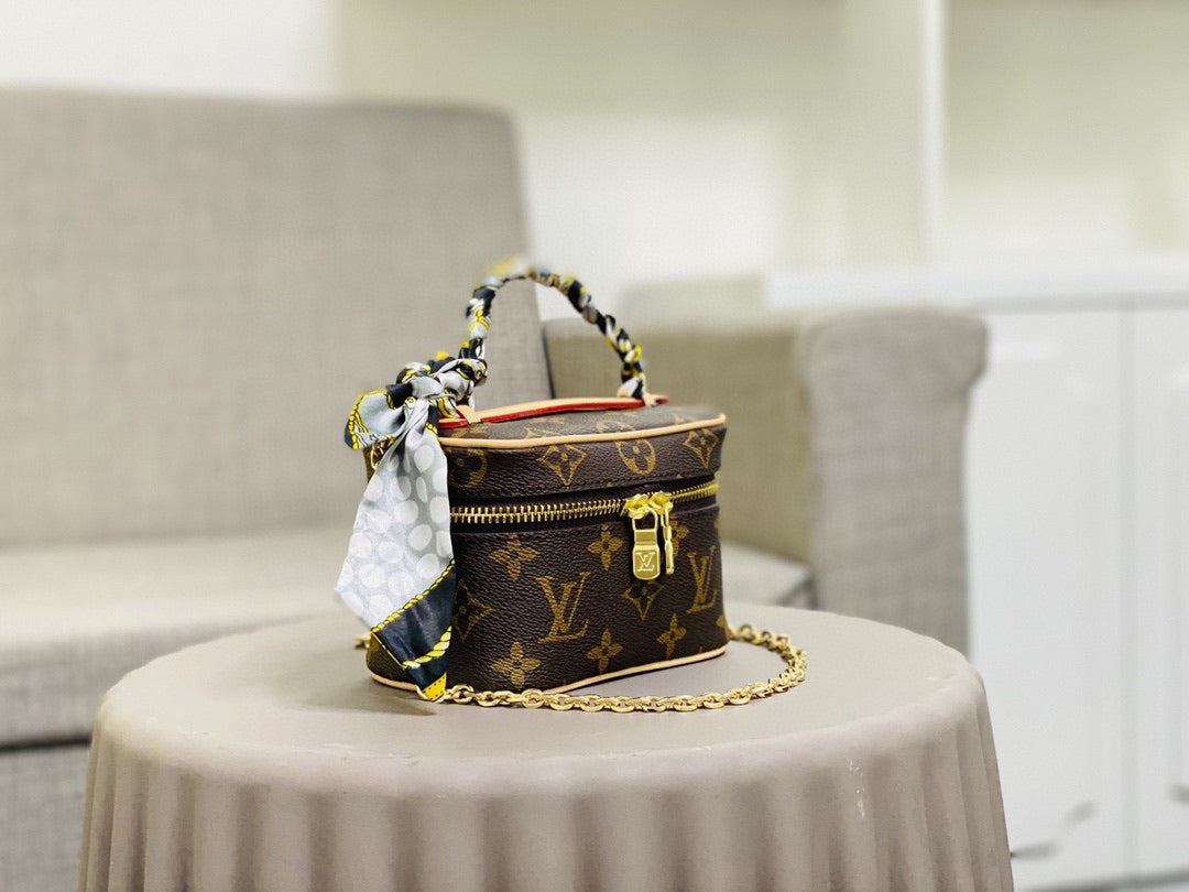 TOP Louis Vuitton LV Nice Nano 14x10.2x8.5cm - Brown