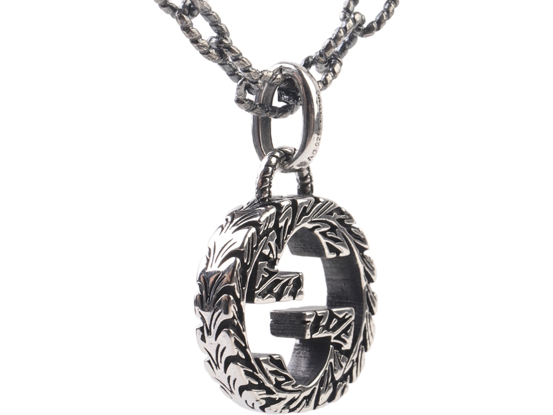 TOP GUCCI Interlocking Double G Vintage Necklace