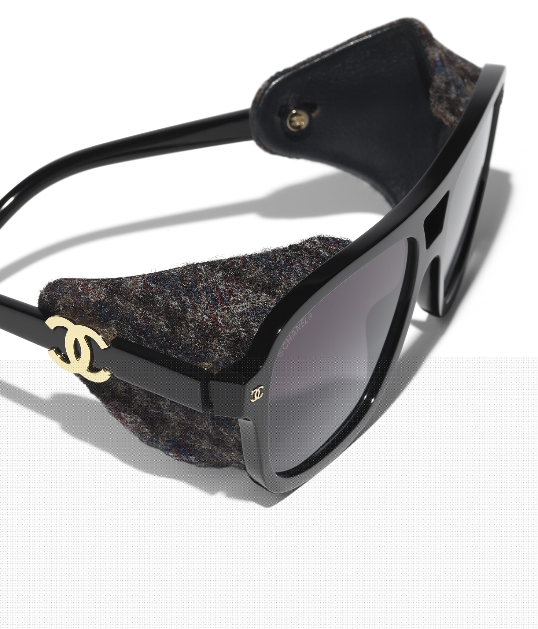 CHANEL Pilot Sunglasses A71734X22002S